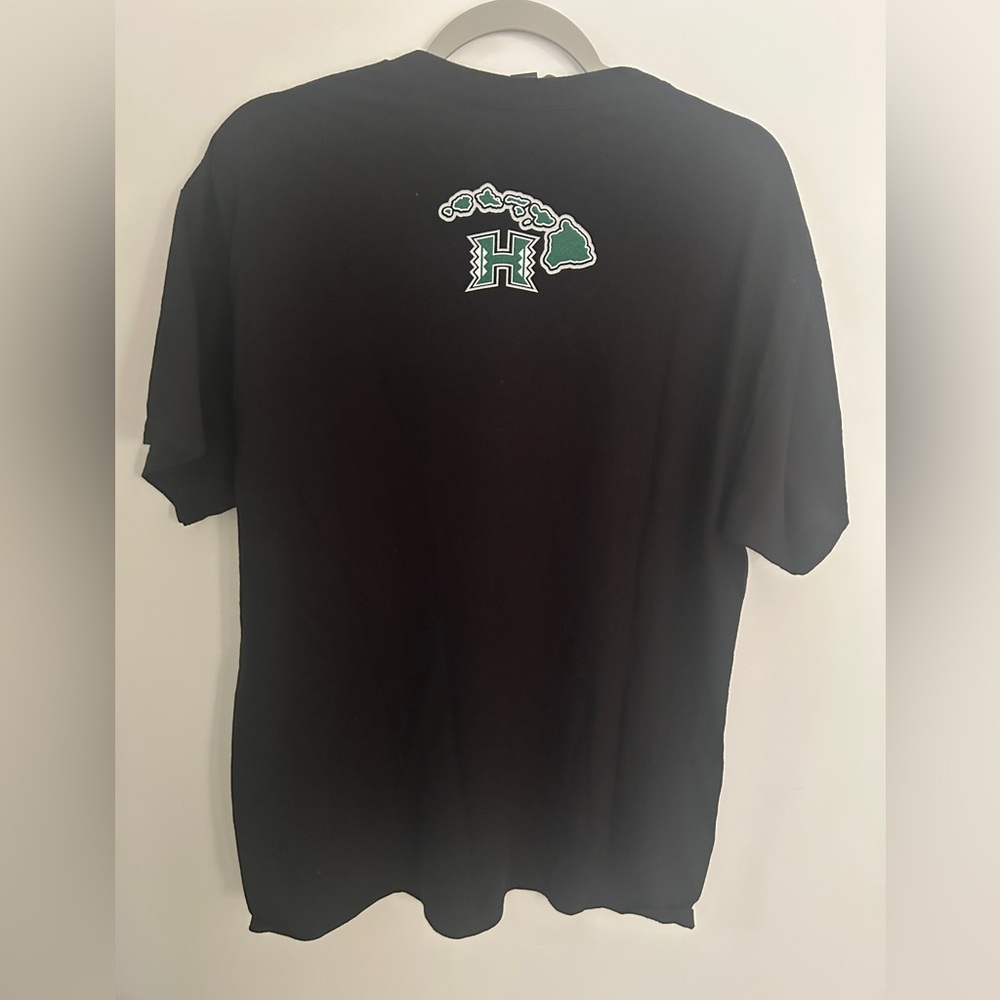 UH Hawaii Black T-shirt - Picture 2 of 2